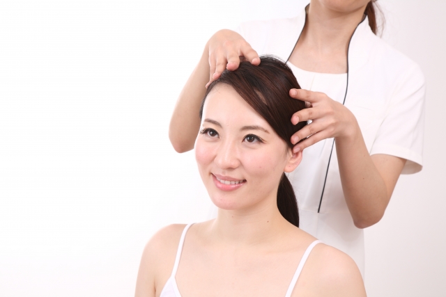 女性の画像